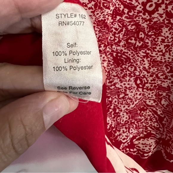 Cabi Heart of Township Red and White Sleeveless Top Summer Casual Cami - Picture 7 of 8